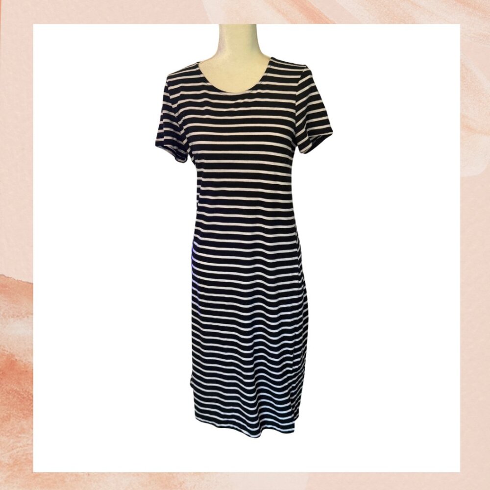 Old Navy Black & White Striped Short Sleeve T-Shirt Midi Dress